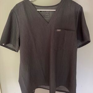 FIGS Women's Catarina One Pocket scrub top in Graphite, Size XL *NWT*